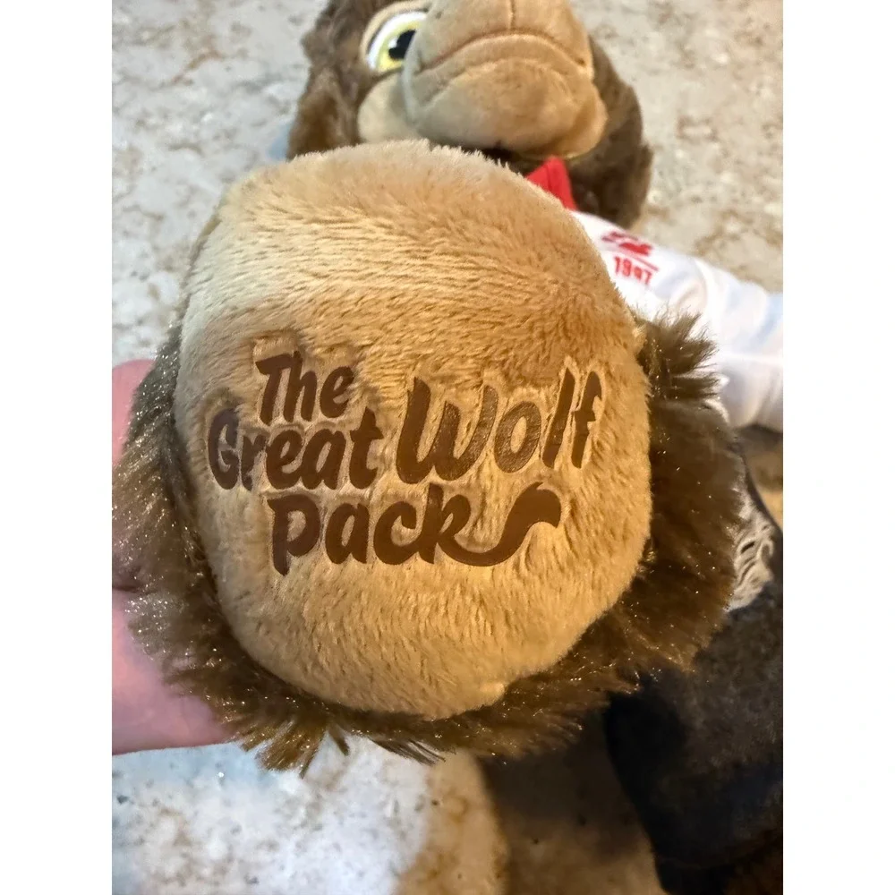 Build-A-Bear Brinley Bear The Great Wolf Pack Plush Great Wolf Lodge 1997 Shirt